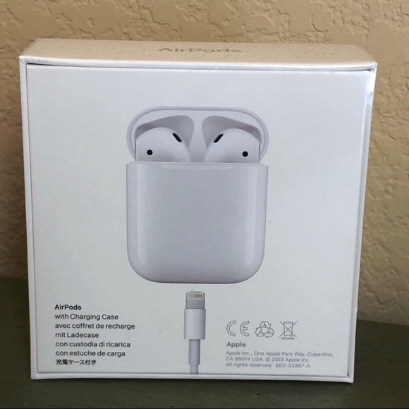 NWT Apple AirPods 2nd Gen w/Charging Case & Warranty - Picture 4 of 7